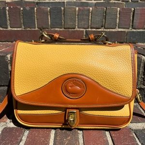 Dooney & Bourke Vintage Palomino Leather Carrier Shoulder bag satchel Great!!!